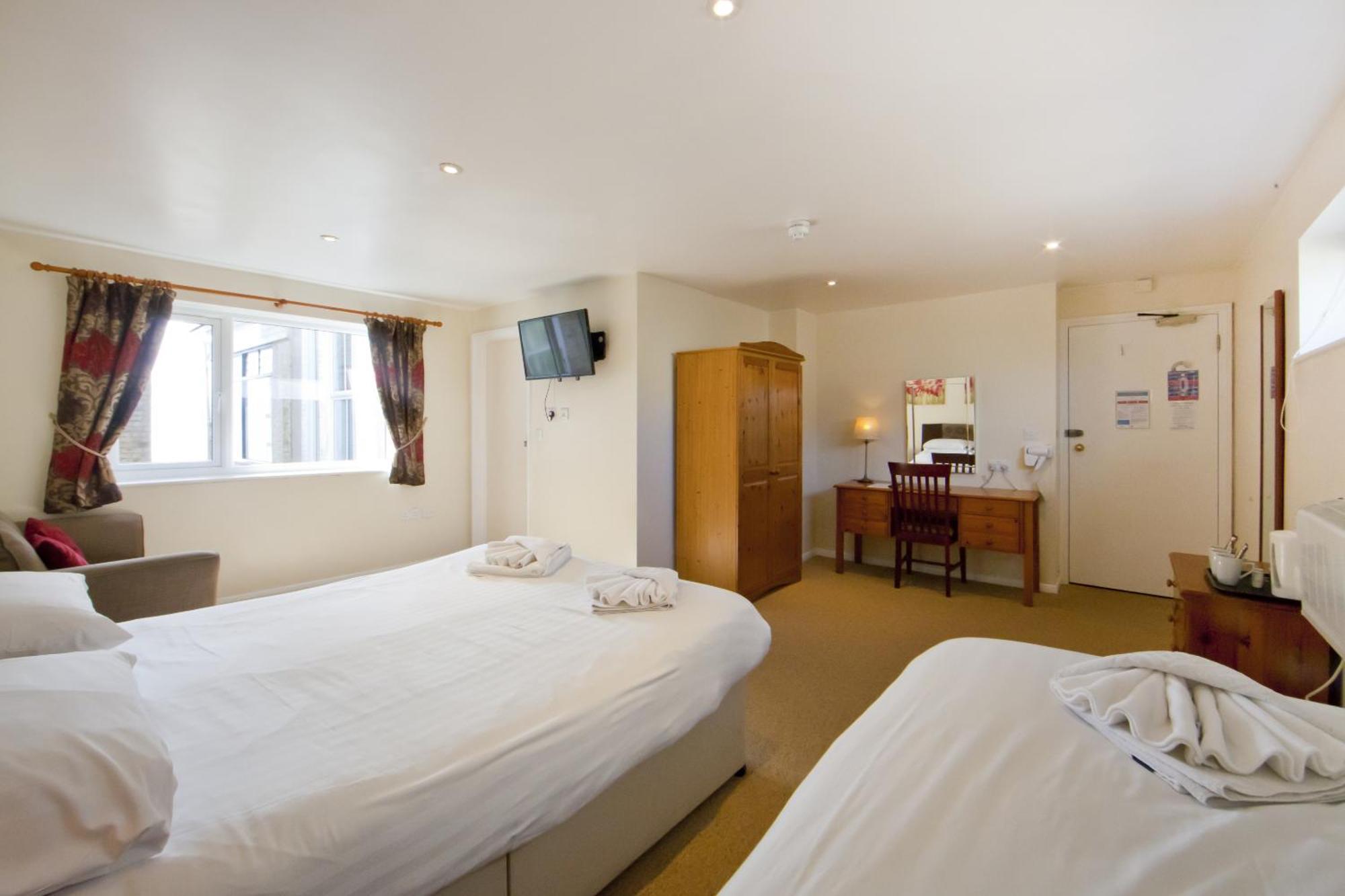 The Cliff Hall Shanklin Quarto foto