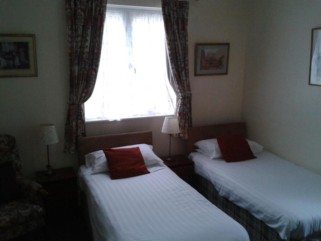 The Cliff Hall Shanklin Quarto foto